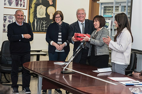 Consegna defibrillatore al liceo scientifico E. Fermi – Video